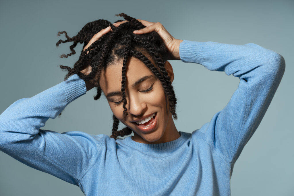 front view woman with afro hairstyle